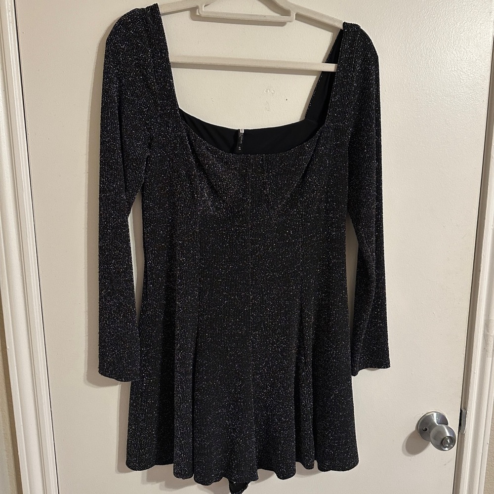 URBAN OUTFITTERS BLACK METALLIC SPARKLE ROMPER